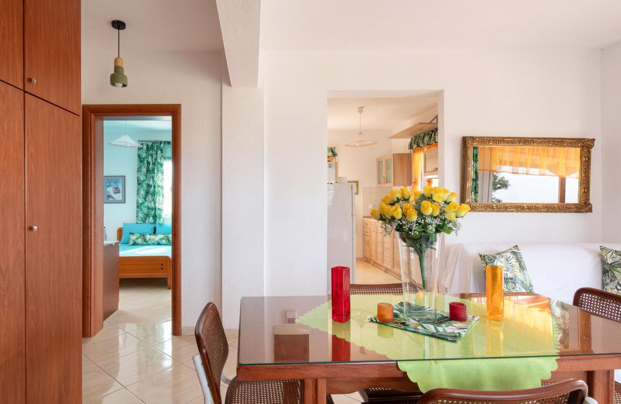 ניקיטי Luxury Apartment מראה חיצוני תמונה